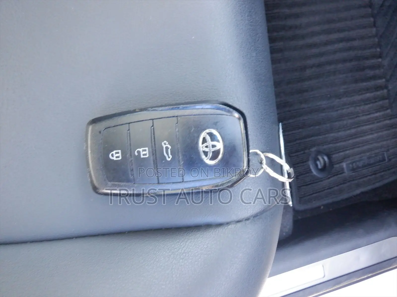 Toyota Harrier Z 2021 Pearl