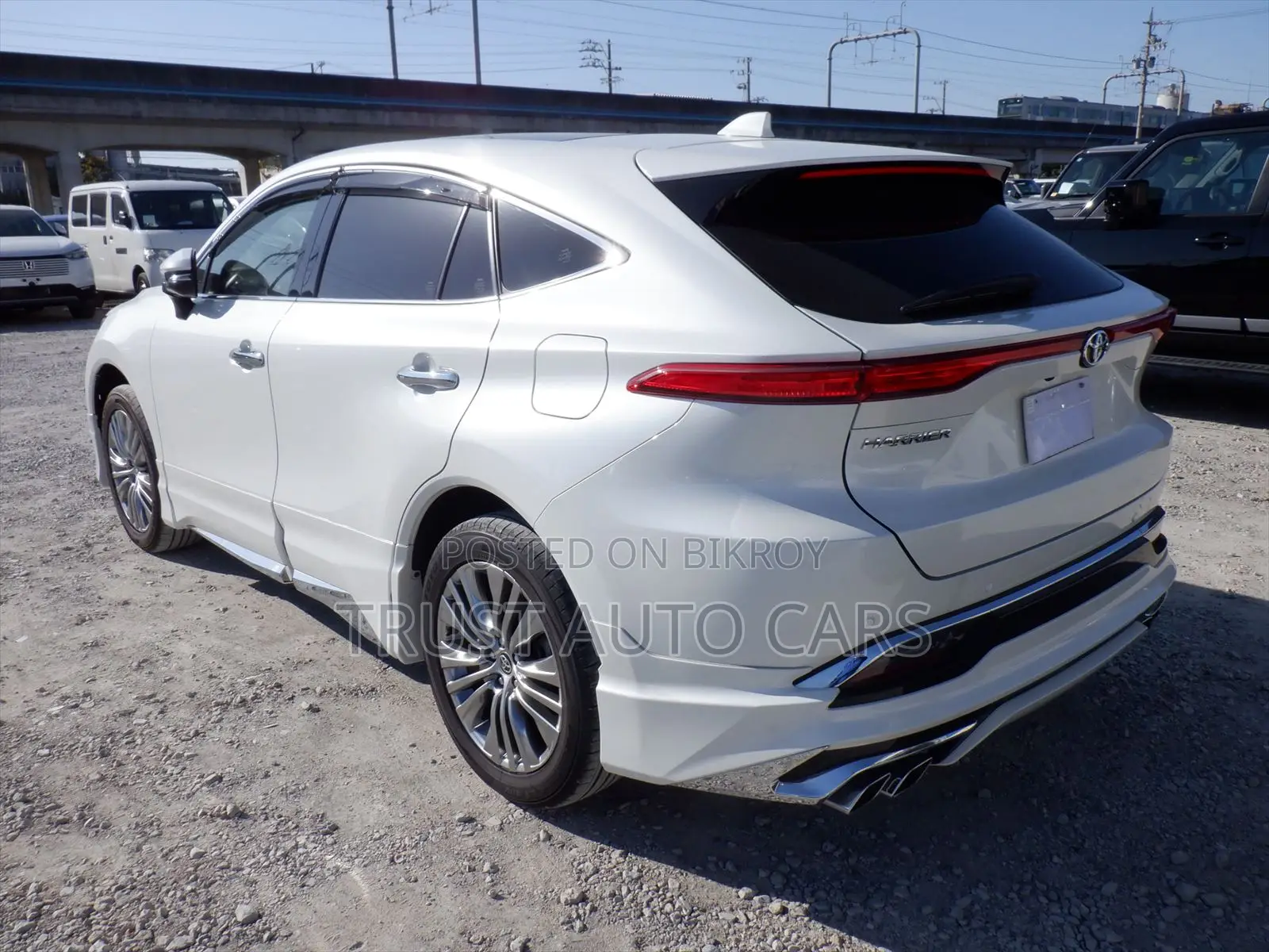 Toyota Harrier Z 2021 Pearl