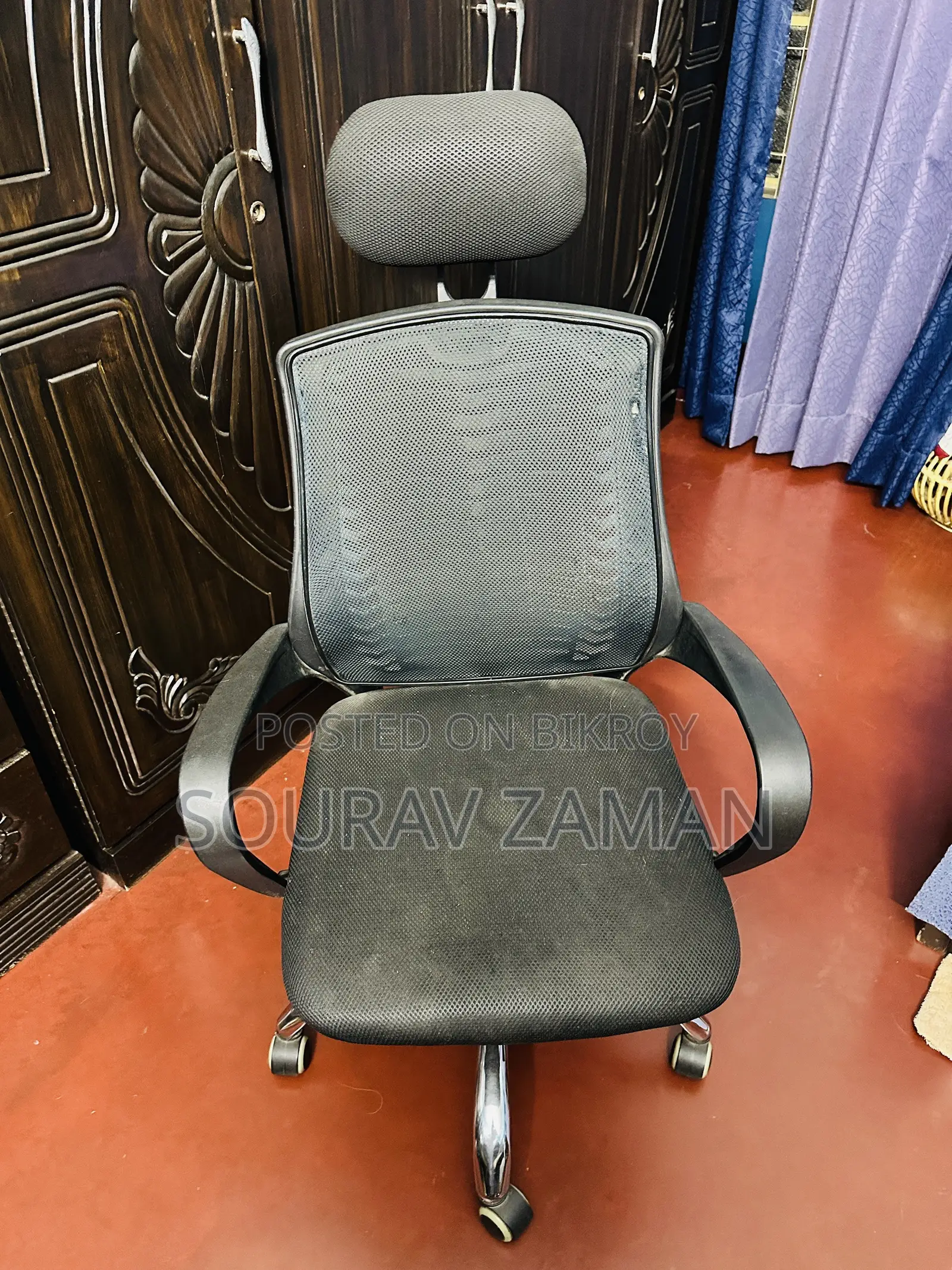 Mesh Chair With Head Rest