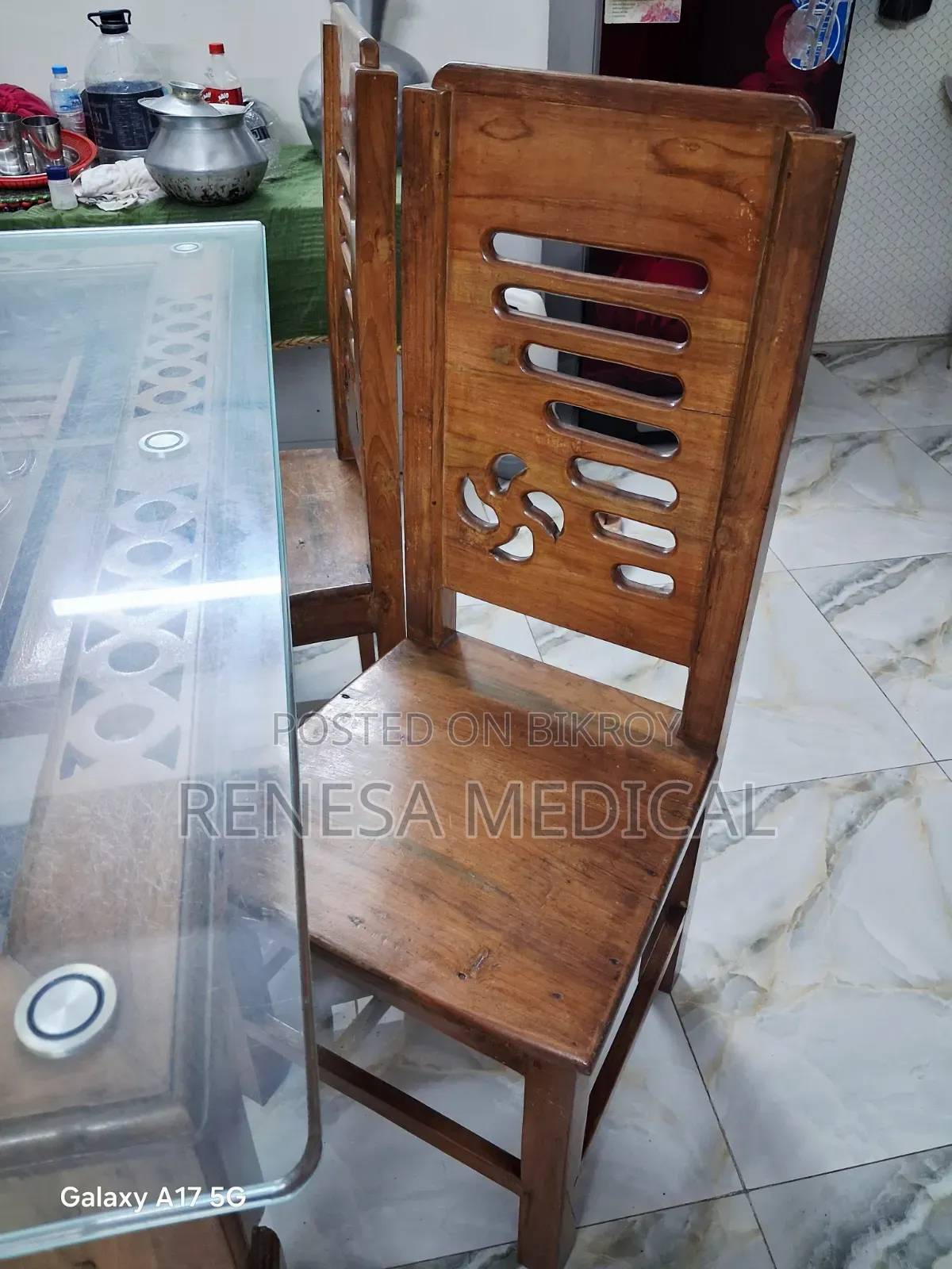 1 set dining table