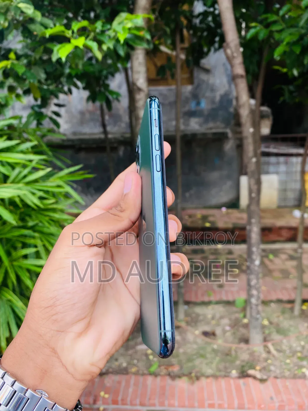 Apple iPhone 11 Pro Max 64 GB Green