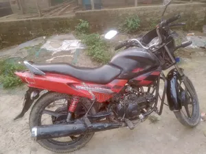 Hero Glamour 2020 Black