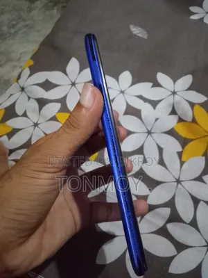 Symphony Z33 32 GB Blue