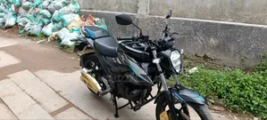 Suzuki Gixxer SF FI 2024 কালো