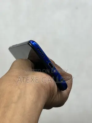Vivo Y19 128 GB Blue