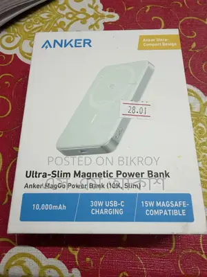 অ্যাঙ্কার ম্যাগগো কিউআই২ আল্ট্রা স্লিম পাওয়ার ব্যাংক - ১০০০০এমএএইচ
