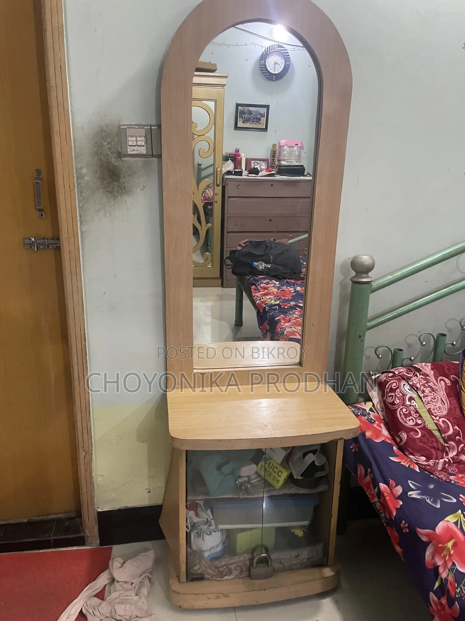 Dressing Table