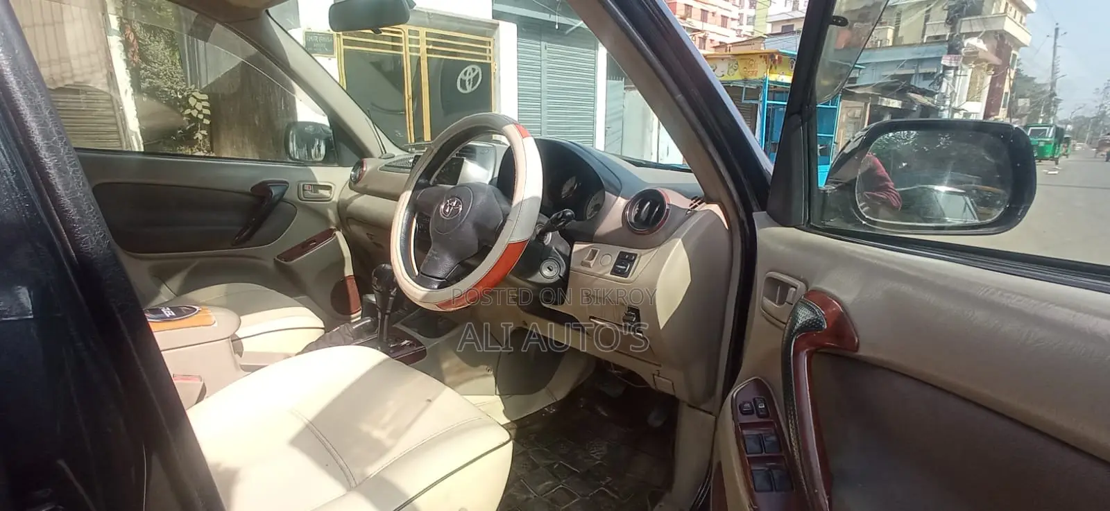 Toyota RAV4 Automatic 2003 Black
