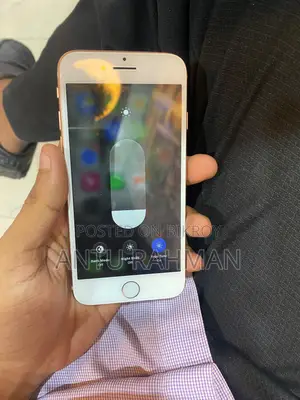 Apple iPhone SE (2020) 128 GB Gold