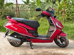 New Hero Maestro Edge 2025 Red