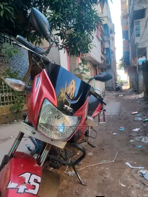 টিভিএস মেট্রো প্লাস ২০১৭ লাল