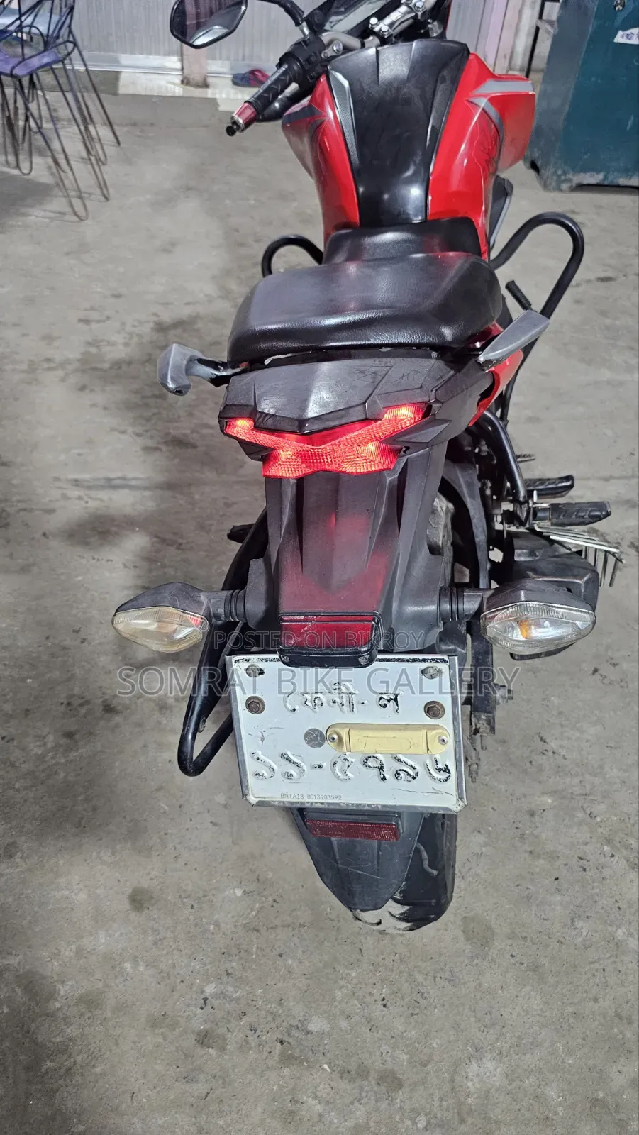 Honda Hornet 2017 Red