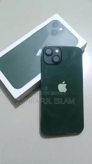 Apple iPhone 13 128 GB Green