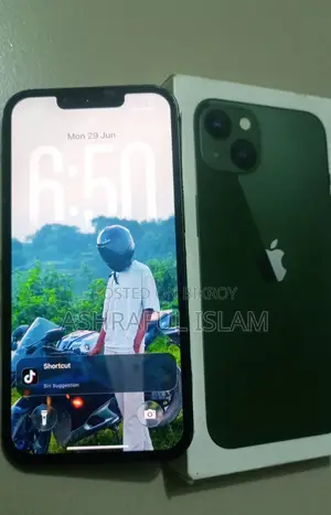 Apple iPhone 13 128 GB Green