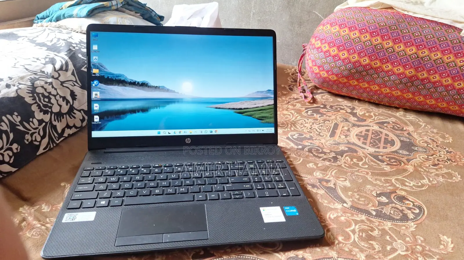 Laptop HP 15s 12GB Intel Core i3 HDD+SSD 1.5T