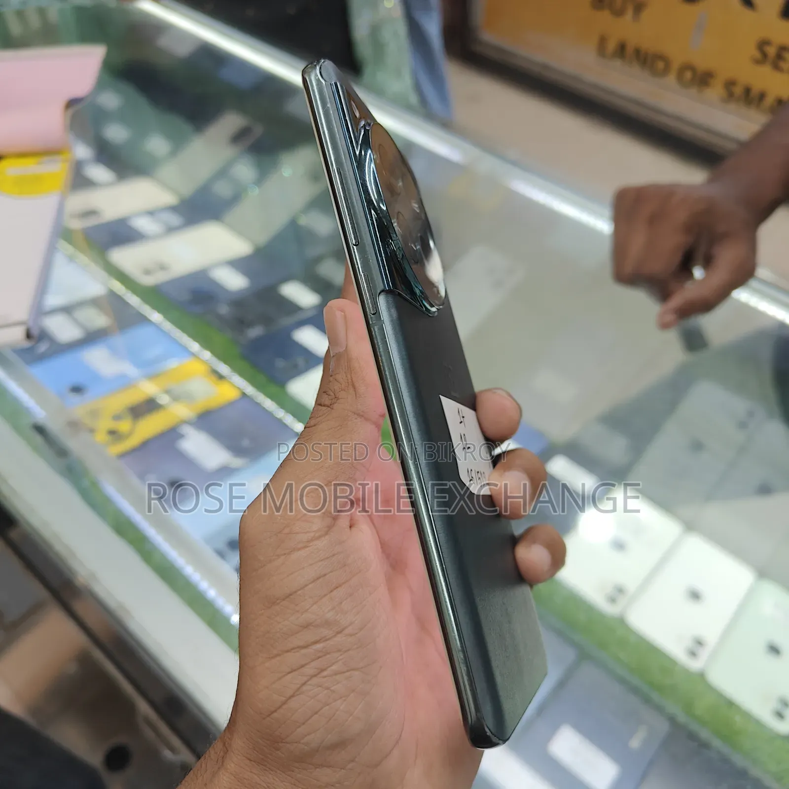 New OnePlus 512 GB Green