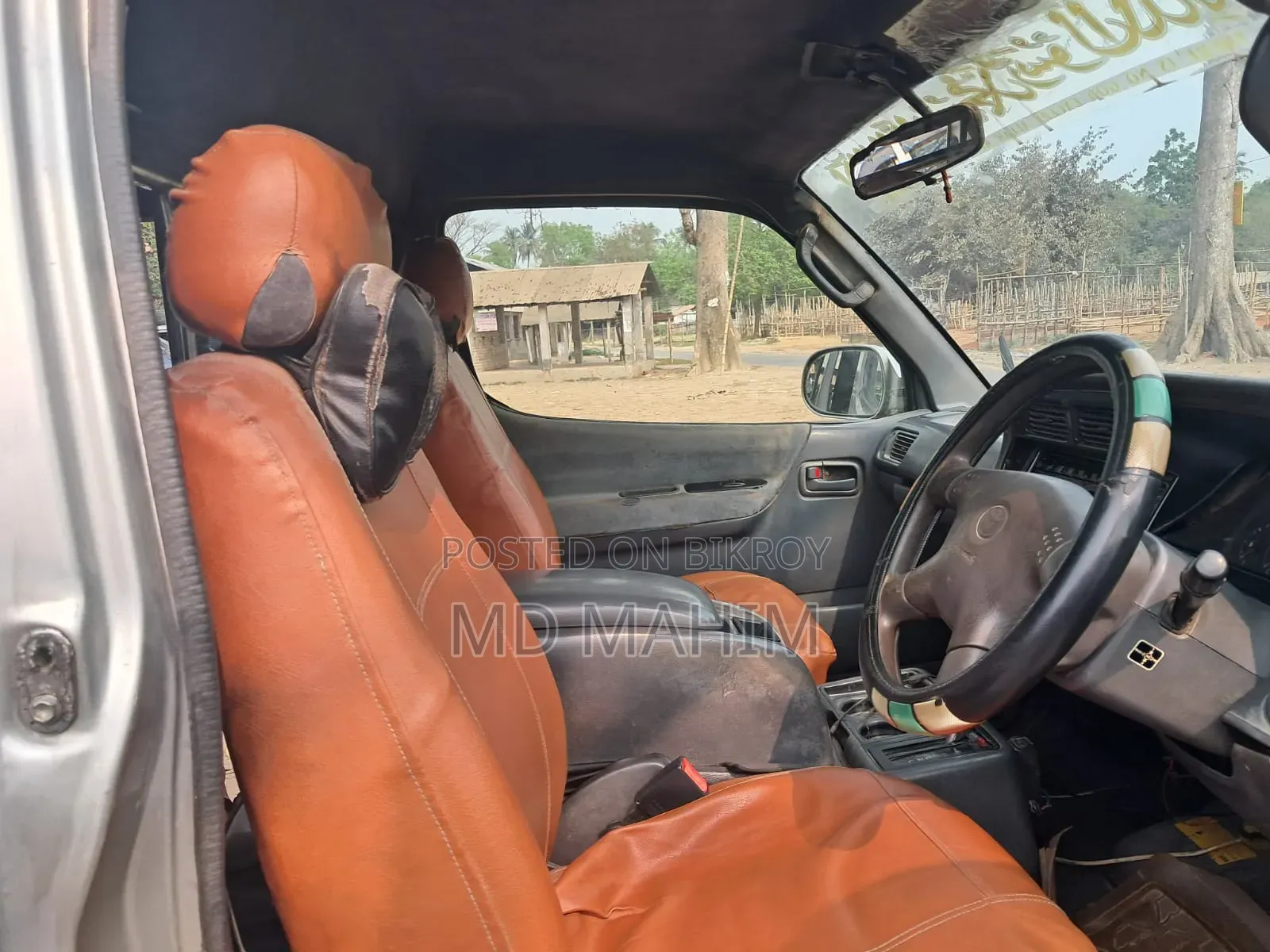 Toyota HiAce 2003