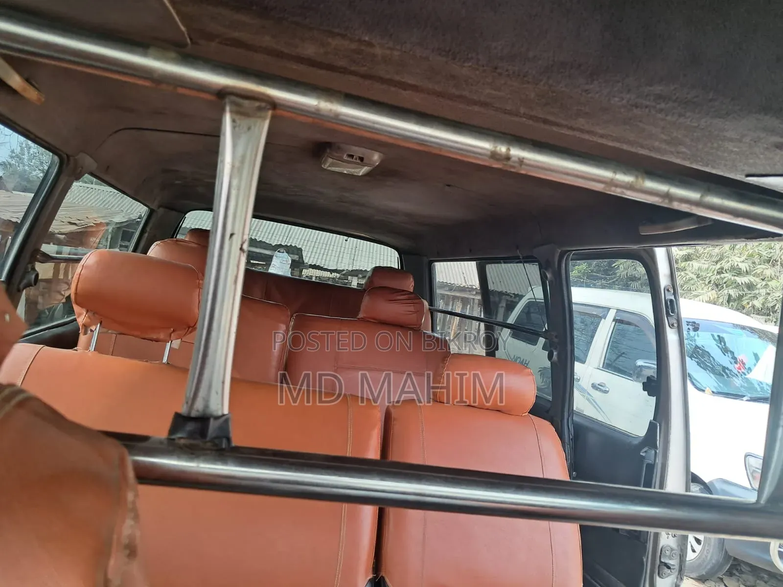 Toyota HiAce 2003