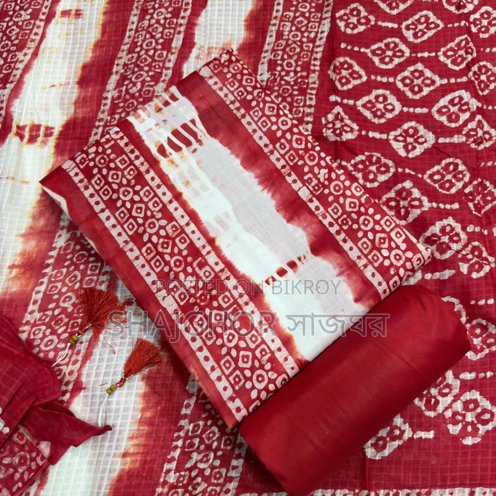 নান্দনিক ডিজাইনের বাটিক কালেকশন