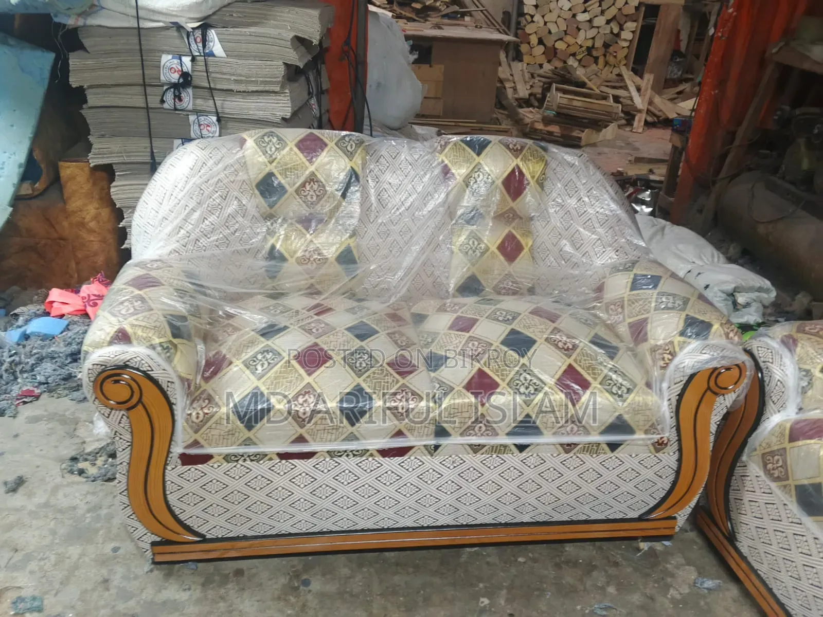 পাইকারি রেটে আকর্ষণীয় সব সোফা পাচ্ছেন Ak Furniture থেকে