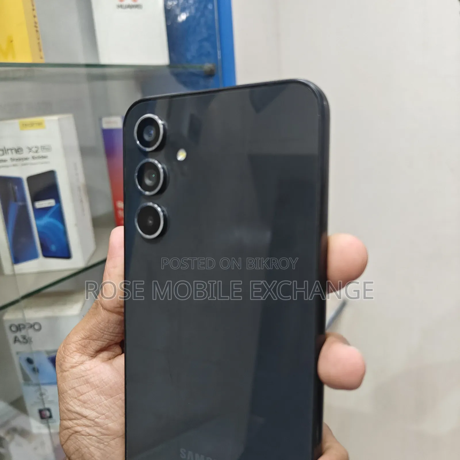Samsung 128 GB Black