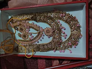 অর্নামেন্টস