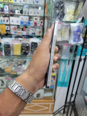 Vivo V25e 128 GB Gold