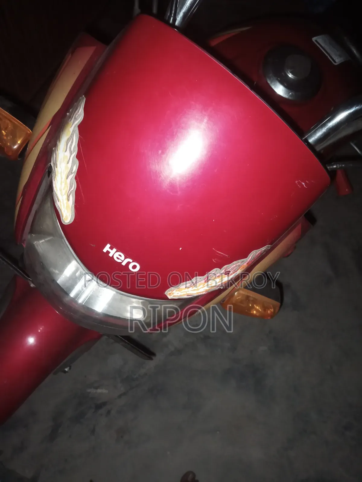 Hero HF Deluxe 2018 Red
