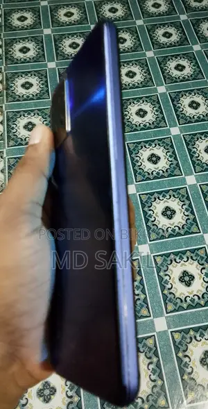 Vivo Y21 64 GB Blue