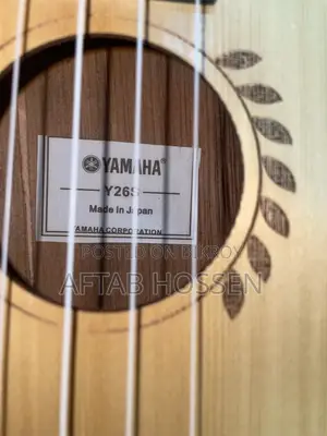 Yamaha Y26s Ukulele (Made in Japan)With Bag,Extra Strings,Kepo, Piks