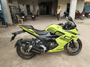 Suzuki Gixxer SF 2025 Green