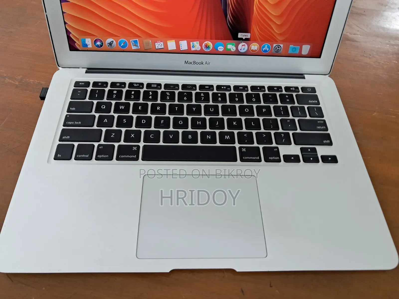 Laptop Apple MacBook 2011 4GB Intel Core I5 SSHD+SSD 128GB
