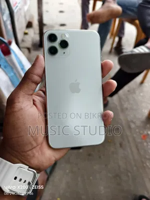 Apple iPhone 11 Pro 64 GB White
