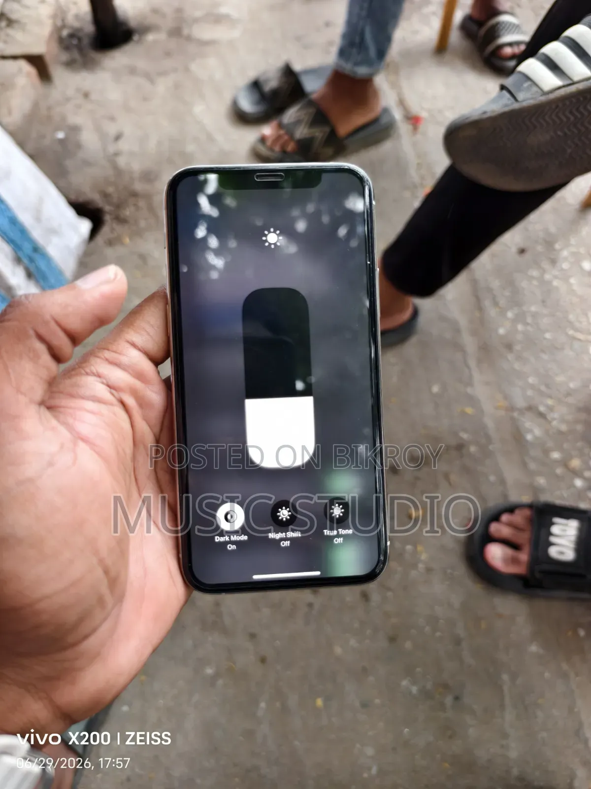 অ্যাপল আইফোন ১১ প্রো ৬৪ জিবি হোয়াইট