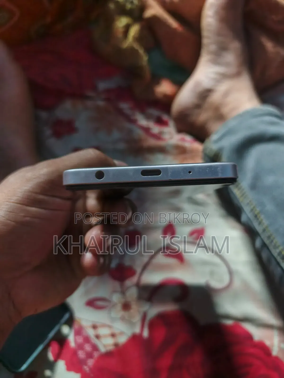Vivo V19 128 GB Silver