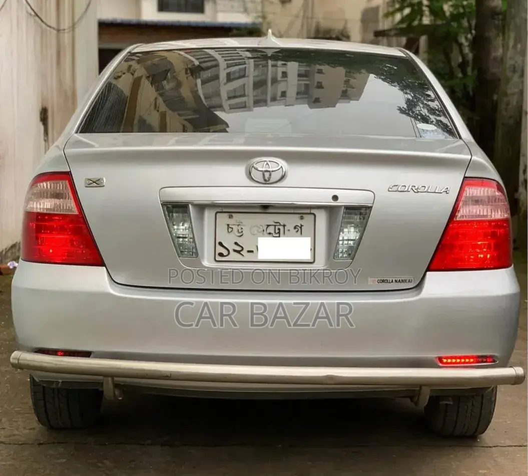 Toyota Corolla 2004 Silver