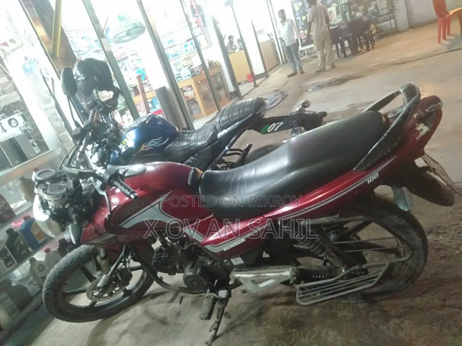 Runner Bullet 100 2020 Red