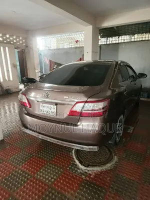 Toyota Premio 2010