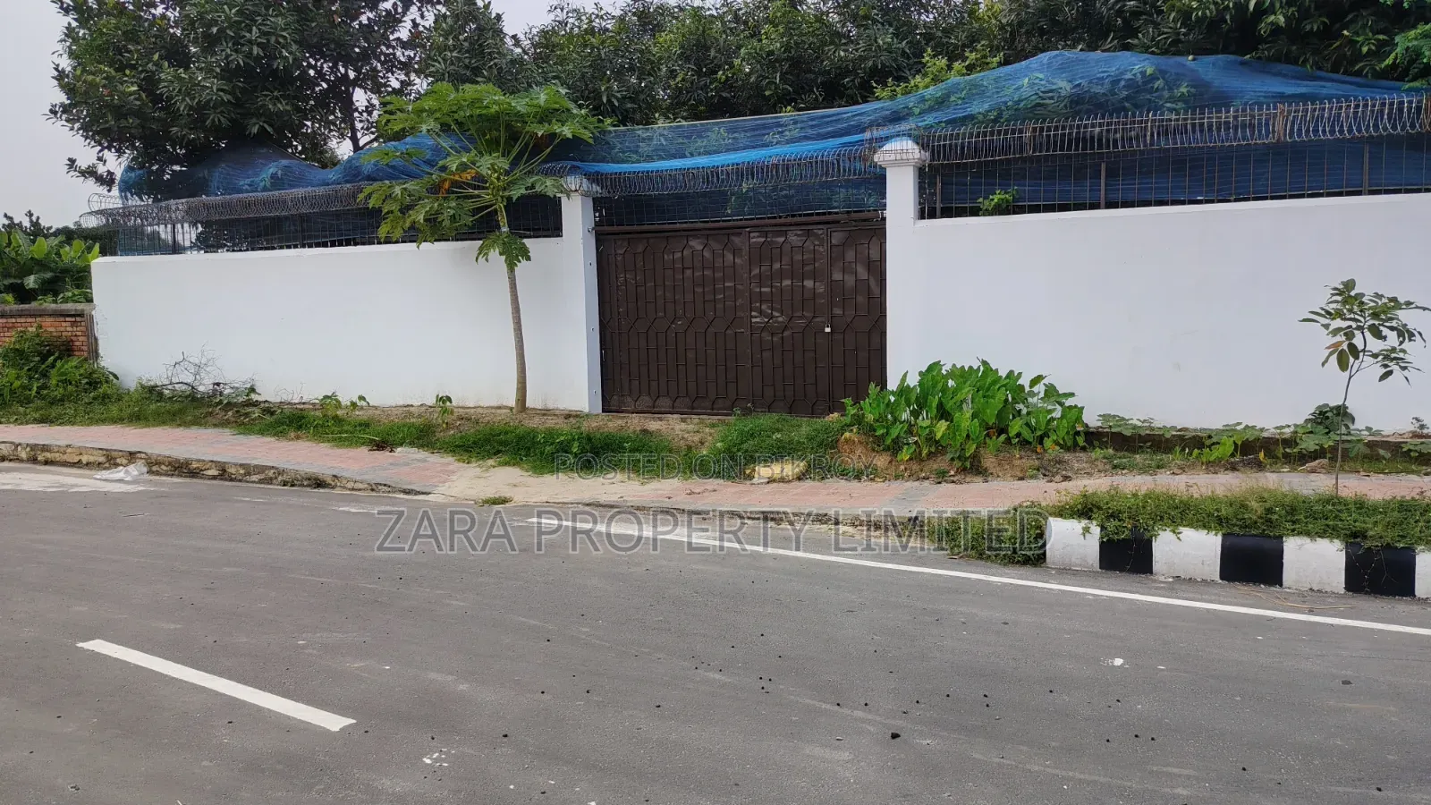 10 Katha plot for sale on 36 feet road in Sector 10.