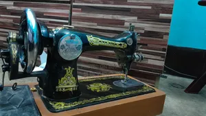 Singer Sewing Machine
