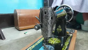 Singer Sewing Machine