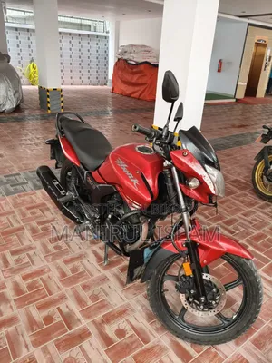 Hero Hunk 150 2018 Red
