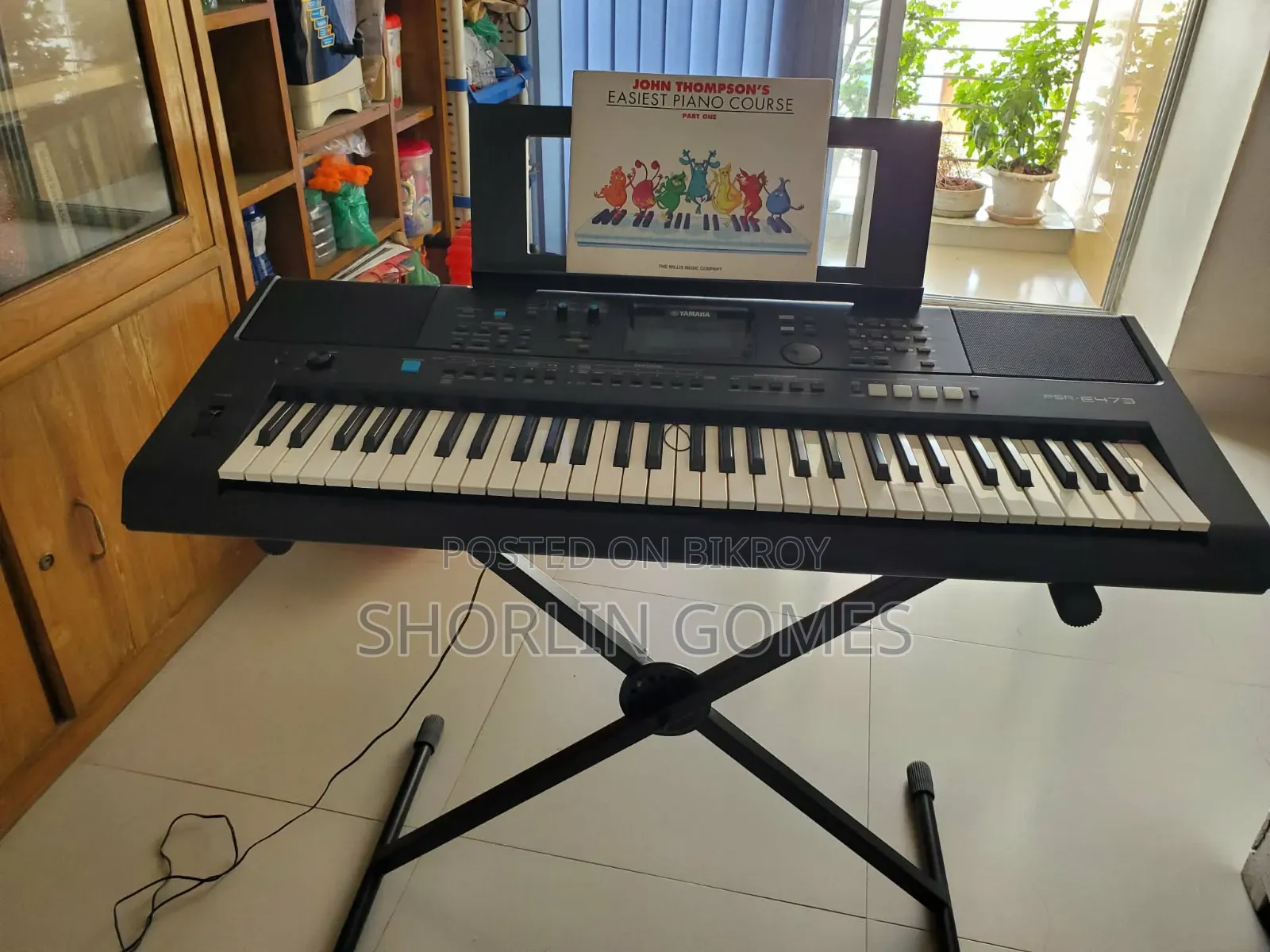 Yamaha PSR E 473