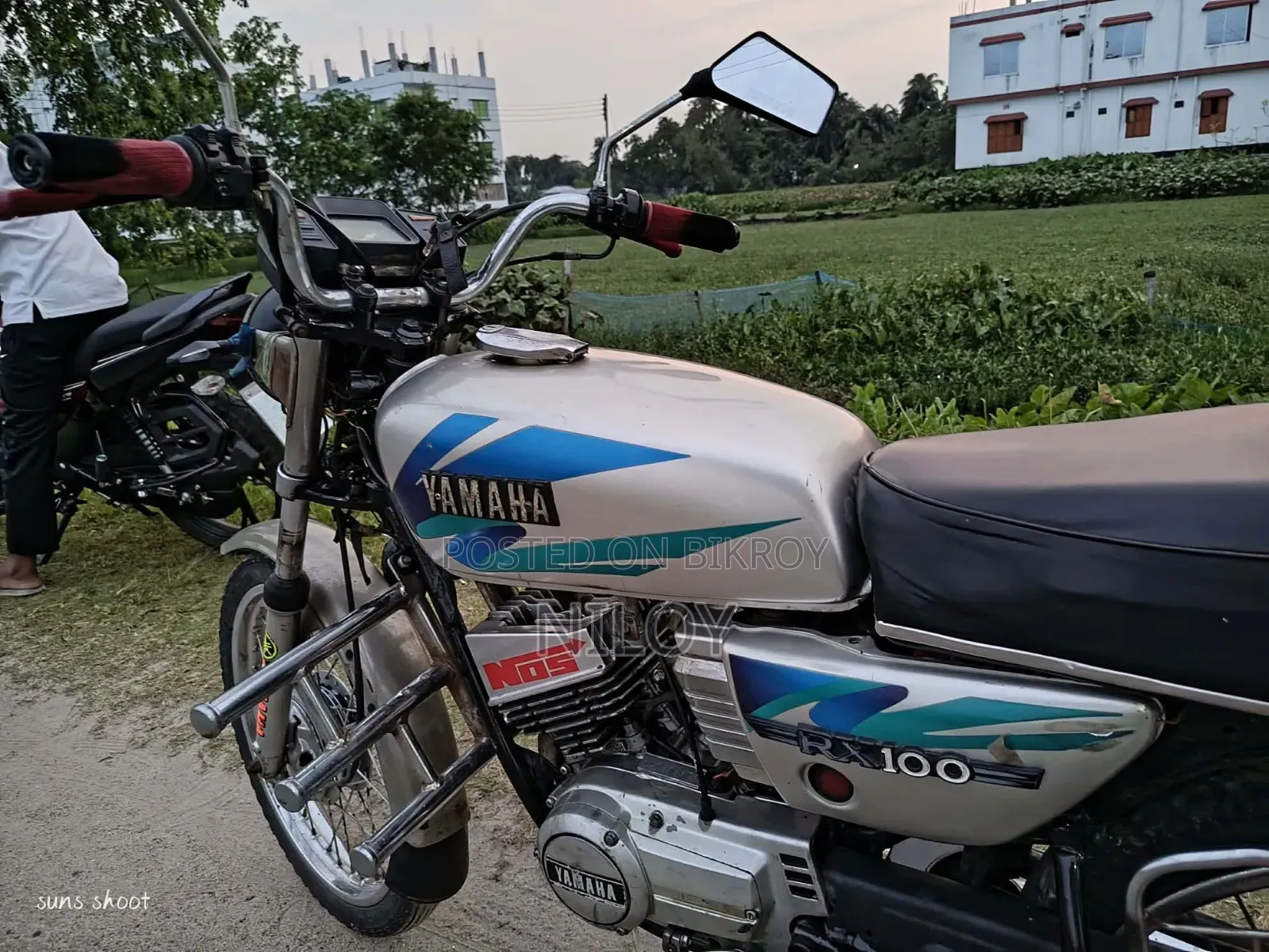 Yamaha 1998 Gray