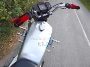 Yamaha 1998 Gray
