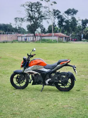 Suzuki Gixxer Fi ABS 2022 Orange
