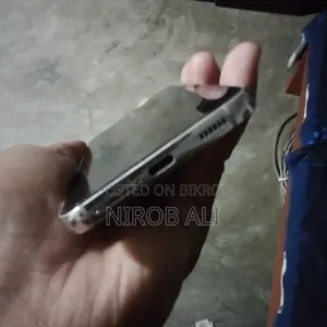 স্যামসাং গ্যালাক্সি এস২২ ৫জি ২৫৬ জিবি সাদা