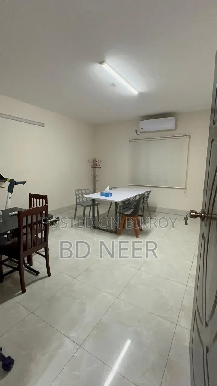 বনানীতে ৩০০০ বর্গফুটের অফিস ভাড়া হবে