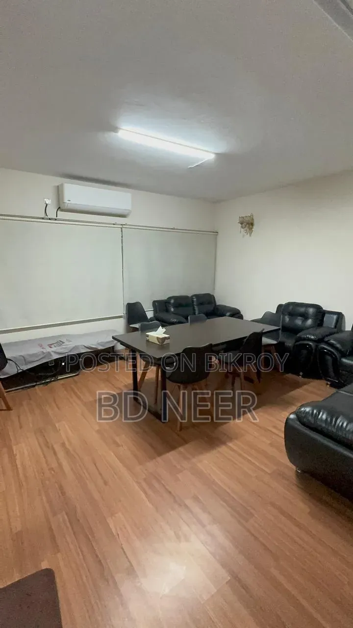 বনানীতে ৩০০০ বর্গফুটের অফিস ভাড়া হবে