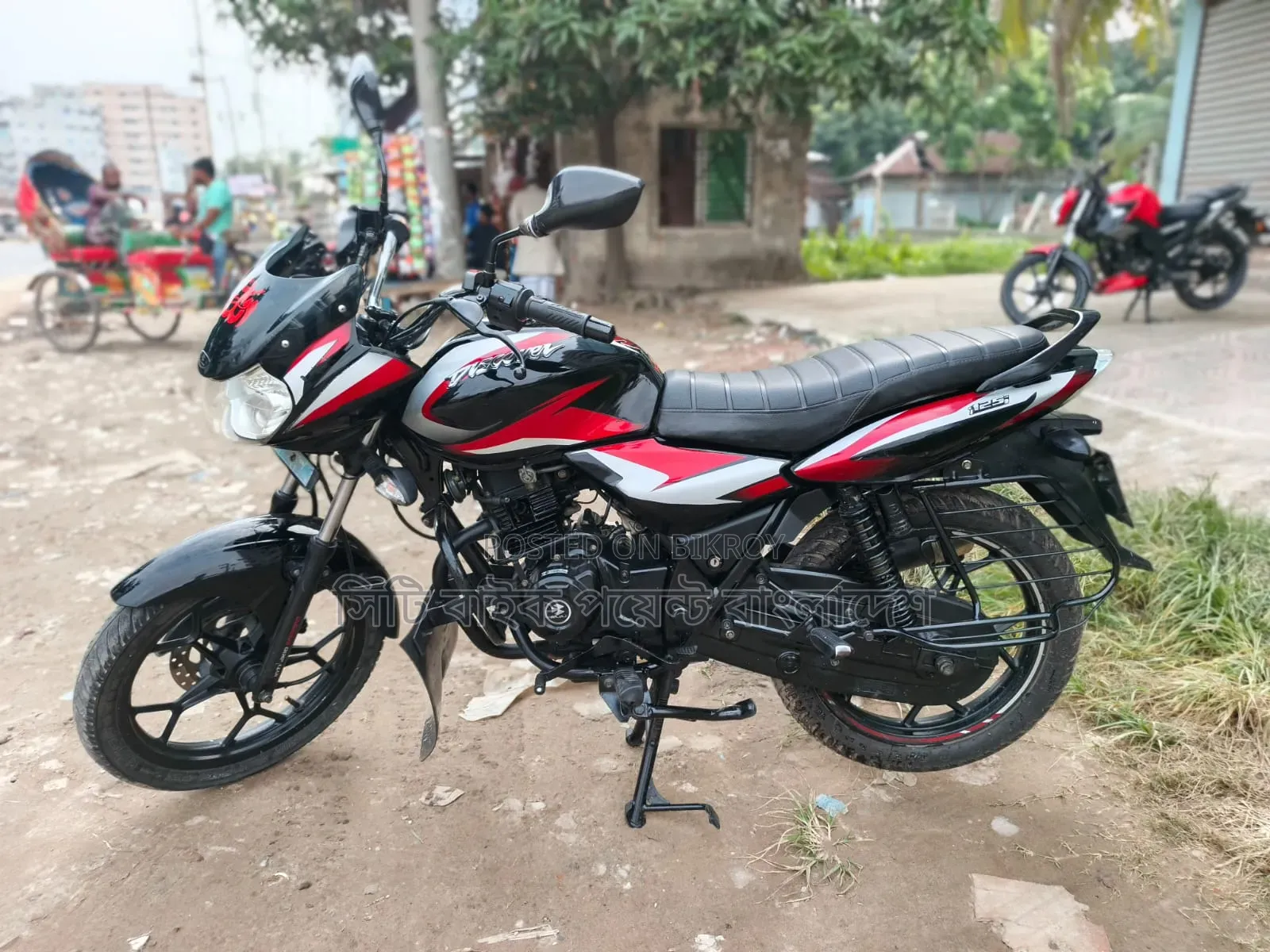 New Bajaj Discover 125 2021 Black